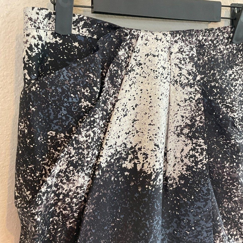 Halston Heritage Women Black Silk Skirt Sz 6 Abstract Pixel Print Wool Mini U3 - Picture 7 of 12
